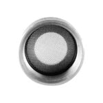 En lille, transparent beholder med en cylindrisk form, fremstillet af klar plast. Beholderens overflade har en glat tekstur, og den er udstyret med et fint mesh-filter, der er synligt inden i. Låget har en rund form med en skruefunktion, der sikrer tæthed. Farverne er neutrale, primært gennemsigtige med en let blålig nuance.