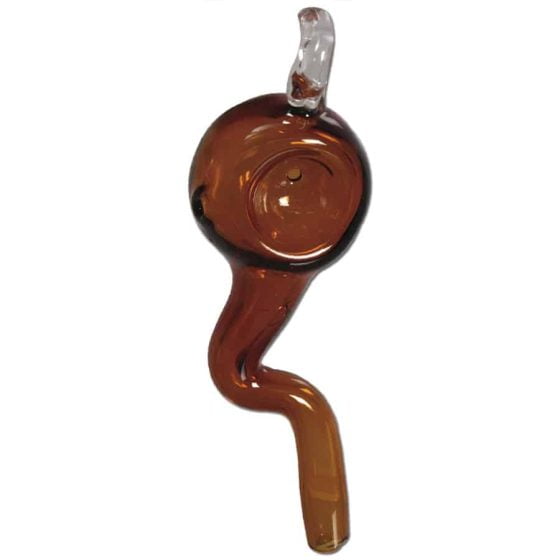 En brun, glat glas pibe med en miniaturestørrelse på 60 mm. Formen er buet og strømlinet, hvilket skaber en ergonomisk håndtering. Overfladen er glinsende og reflekterer lys, mens den har en let transparent kvalitet. Den åbne ende er afrundet, og der er en lille indsnøring, der skaber en kontrast til den brede krop.