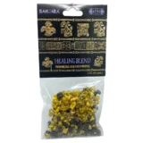 Banjara tree resin healing blend præsenterer en klar, gylden væske, der glitrer i lyset. Den er indkapslet i en gennemsigtig flaske med en mørk, rund korkprop. Flaskens etiket er designet med en naturlig, grøn farve og en enkel skrifttype. Resinens glatte overflade reflekterer lys, hvilket fremhæver dens dybde og tekstur.