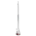 En slank bong fremstillet af klart glas, prydet med et elegant mønster af sorte blade. Den har en tynd hals, der fører til en bred skål i bunden, hvor der er en lille åbning til vand. Overfladen er glat med en let krumning, hvilket skaber en stilfuld og moderne form. Det sorte design giver en kontrast til det klare glas.