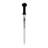 En sort glas dabber præsenteres med en slank, elegant form. Overfladen er glat og skinnende, hvilket skaber en refleksion af lys. Enden er spids og let buet, designet til præcise bevægelser. Det sorte glas giver et moderne udtryk, mens den enkle struktur fremhæver funktionaliteten. Der er ingen synlige mønstre eller dekorationer, hvilket understreger det minimalistiske design.