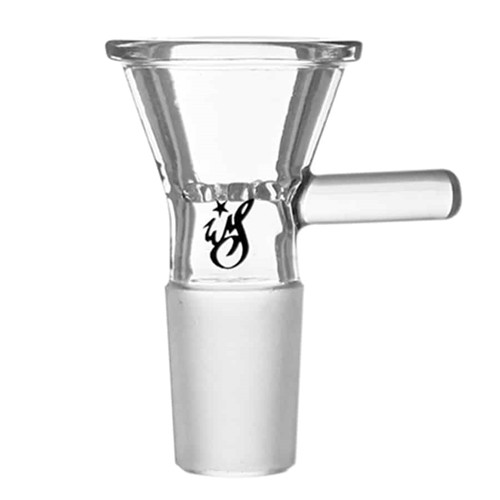 En skål med en glat, rund form fremstår i en dyb blå farve, som skifter til en lysere nuance mod kanten. Indersiden har en blank overflade, der reflekterer lys, mens ydersiden har en mat tekstur. Skålen har en bred åbning og en stabil bund, hvilket giver den et moderne, minimalistisk udseende.