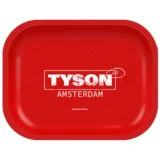 En rektangulær flise i nuancer af grå og beige med en mat overflade. Flisen har en let struktureret tekstur, der giver dybde til designet. Kanterne er skarpe, og der er et diskret mønster, der strækker sig over overfladen. Farverne skaber en neutral, jordnær tone, der kan anvendes i moderne indretning.
