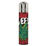 En rød lighter præget af en urban stil, med en glat og skinnende overflade. Den har en rektangulær form med afrundede kanter og en synlig gasbeholder. Øverst findes en sort knap til tænding samt en lille flammejustering. Mønsteret på lighterens overflade viser stiliserede motiver, der tilføjer et grafisk element til designet.