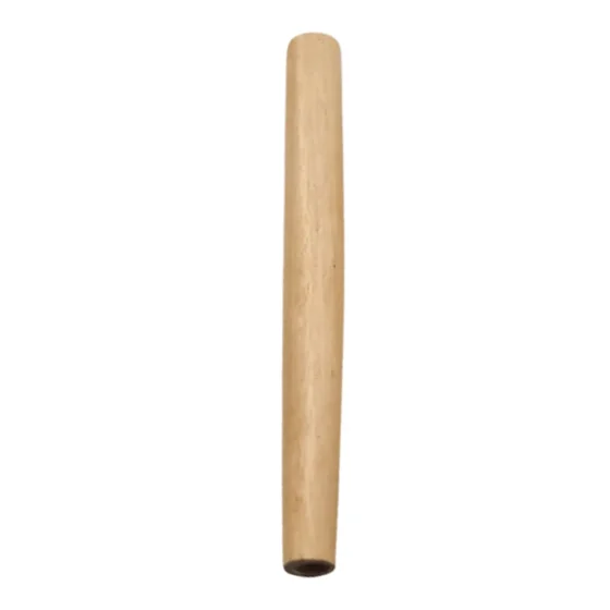 En jointrør i lys træ med en diameter på 80 mm præsenterer en glat overflade, der fremhæver den naturlige træstruktur. Farven er lys med subtile nuancer, der skaber en varm tone. Røret har en cylindrisk form og er afsluttet med en jævnt skåret kant. Ingen synlige mønstre eller teksturer pryder overfladen, hvilket giver et minimalistisk udtryk.