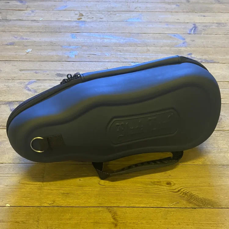 Black Leaf Hard Case Bong Bag 36 cm (Udgået)