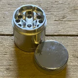 Black Leaf 4-Part Metal Grinder Sølv Ø30 (Udgået)