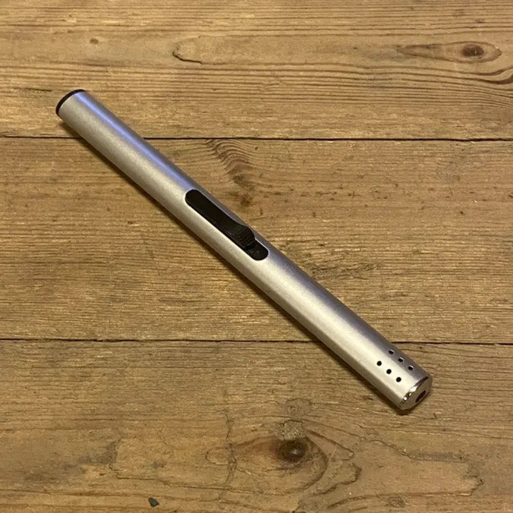 Straight Genopfyldelig Lighter Grå (Udgået)