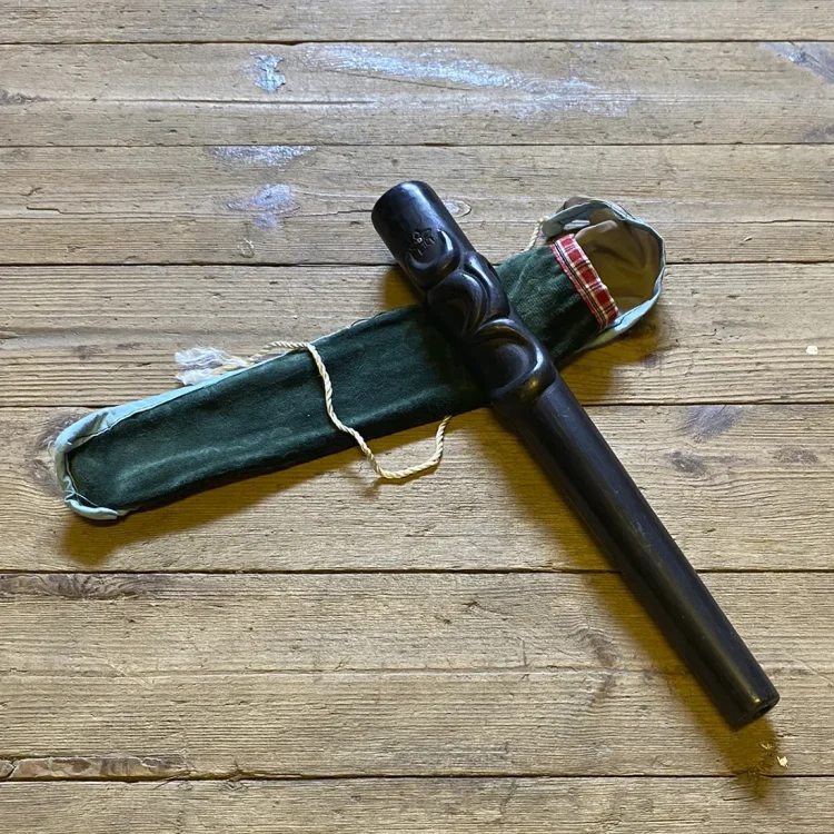 Keramisk Chillum 320 mm OM (Udgået)
