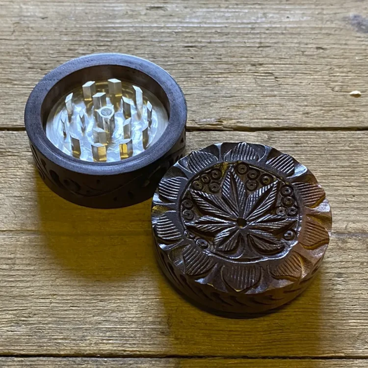 Metal Grinder i Udskåret Palisander Ø55 (Udgået)