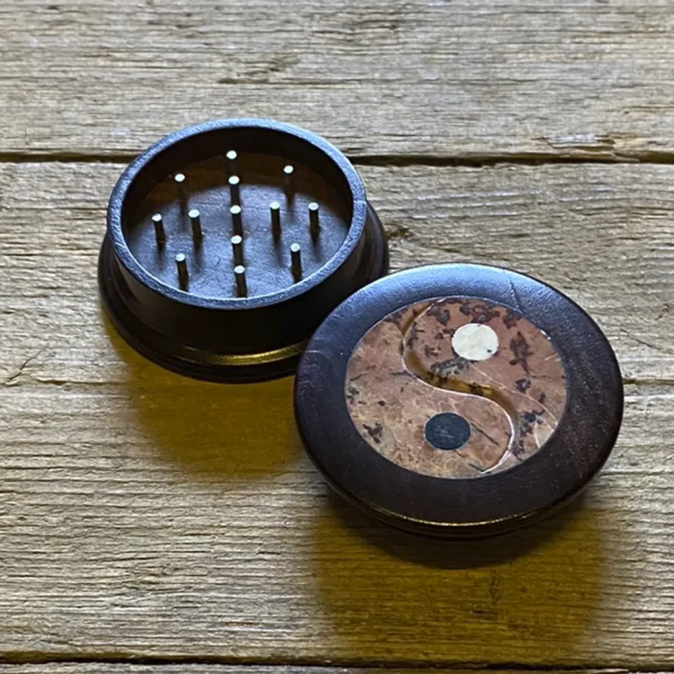 Træ Grinder Palisander Mini Rød Ying Yang Ø45 (Udgået)