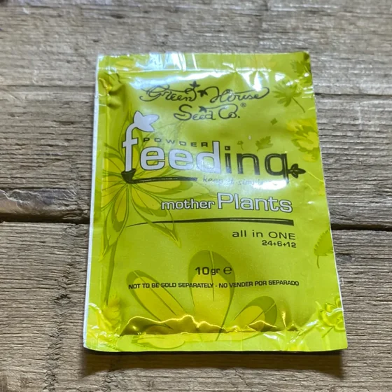 Green House Powder Feding Mother Plants 10g (Udgået)