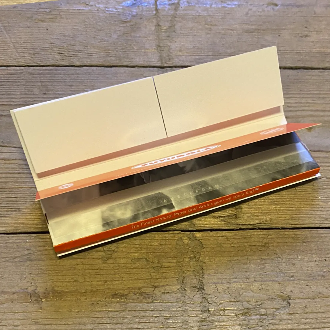 FUTUROLA - King Size Slim Rolling Papers inkl. Filter Tips (Udgået) - Billede 2