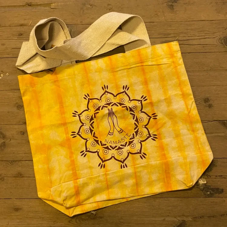 Namaste Gul Stof Pose 38x42 cm (Udgået)