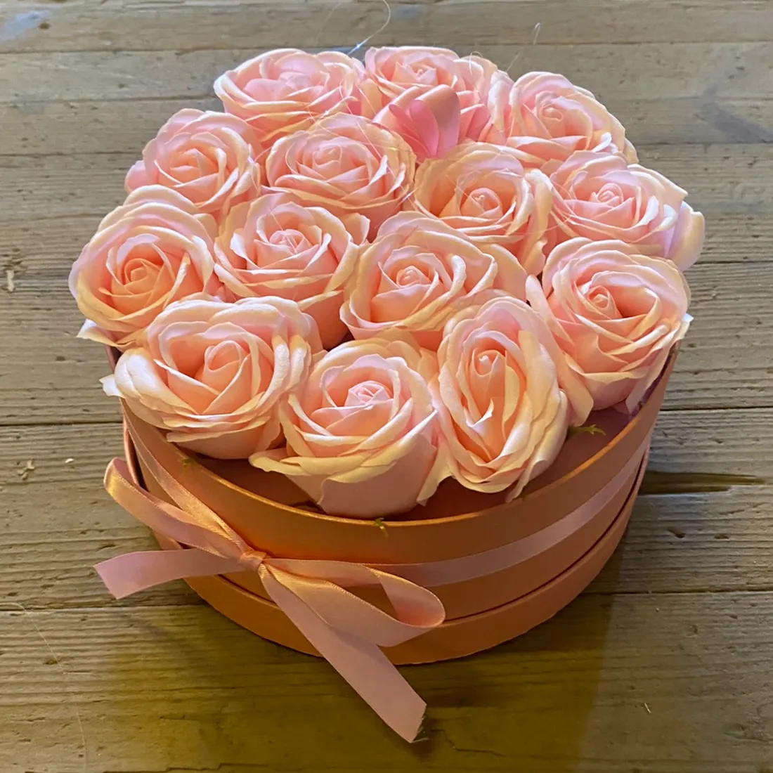 Pink Sæbeblomst Rund Gavebuket 14 stk (Udgået)