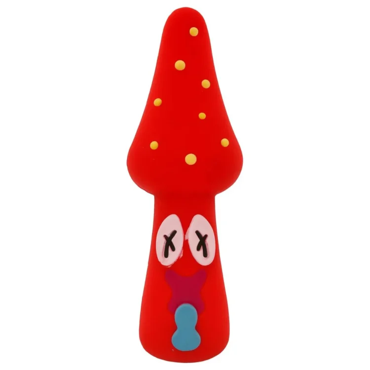 Black Sheep Mushroom Silicone Pipe Red 100 mm med gule prikker og et ansigt med sorte kryds i lyserøde øjne.