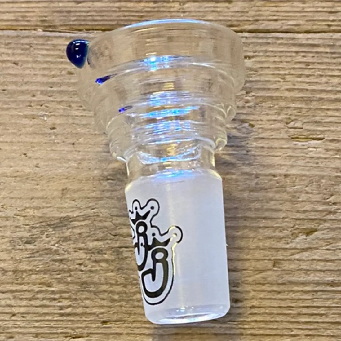 Jelly Joker Step Bowl SG 18,8, bonghoved i klart glas med trin på ydersiden og sort-hvidt jokerlogo på mat fitting.