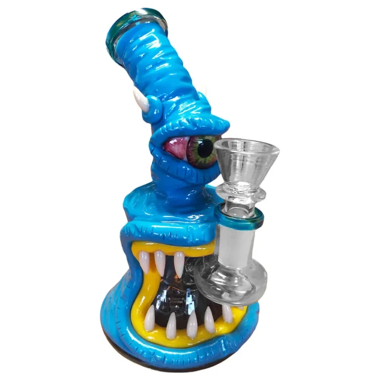 Black Sheep Monster Clay Bong 16 cm med blank blå overflade og ét øje over en gul mund med hvide tænder.